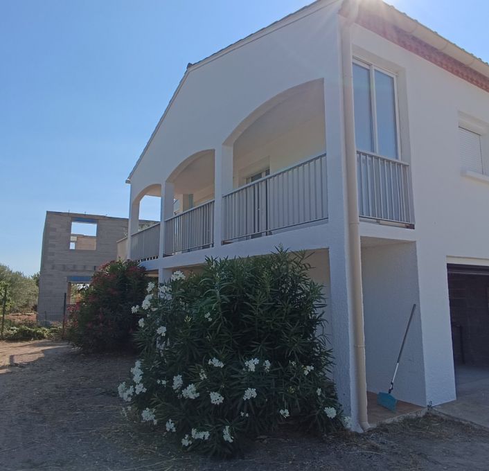 location Appartement Gigean