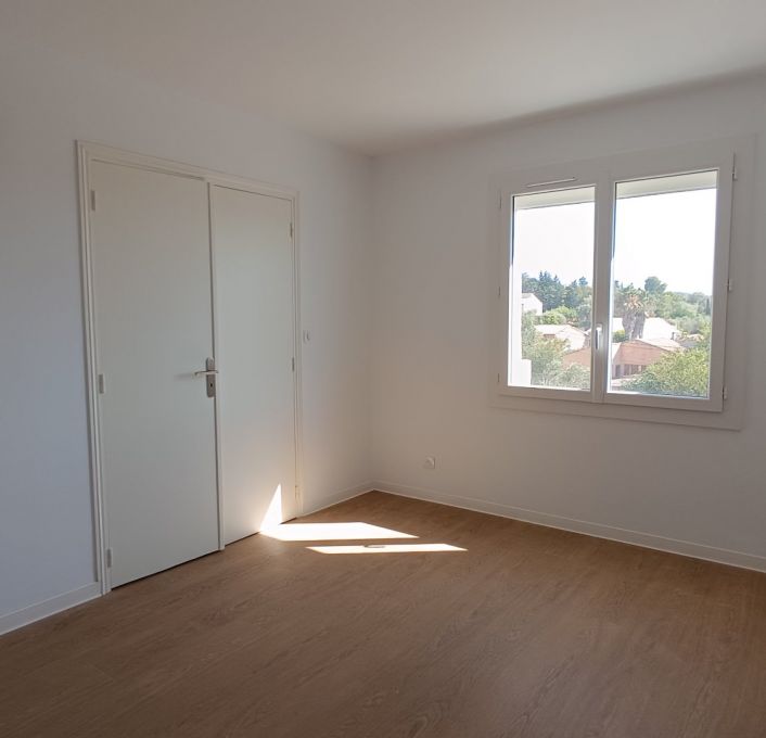 location Appartement Gigean