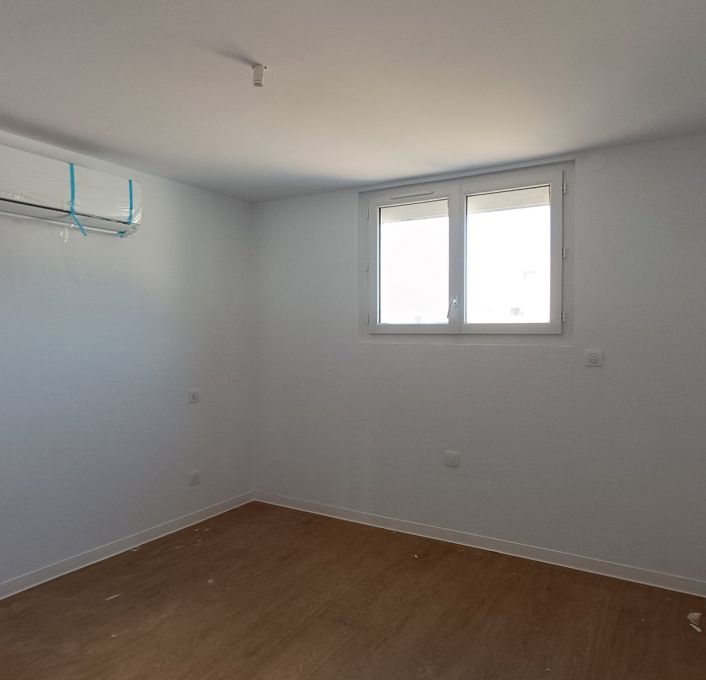 location Appartement Gigean