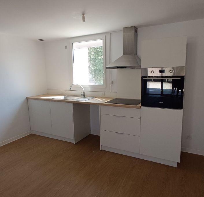 location Appartement Gigean