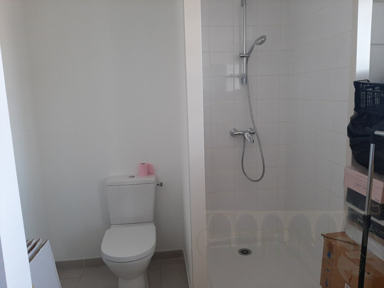 location Duplex Gallargues Le Montueux - Photo 3