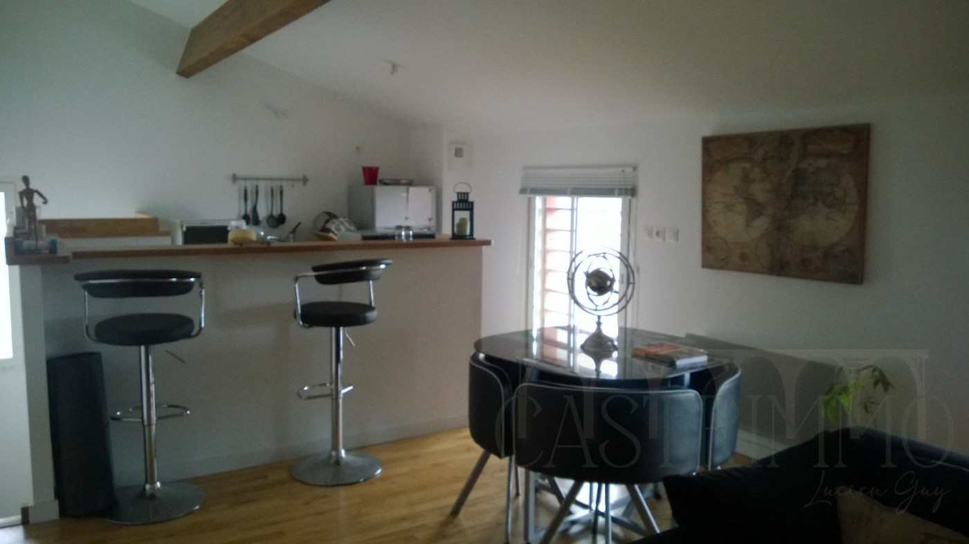 location Duplex Gallargues Le Montueux - Photo 1