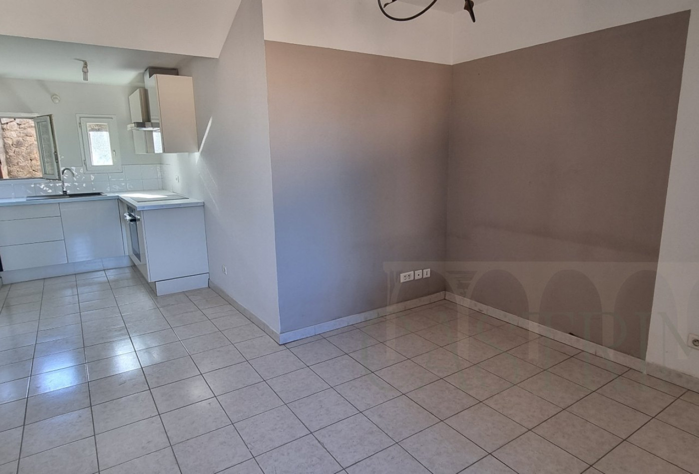 location Appartement Sussargues - Photo 1