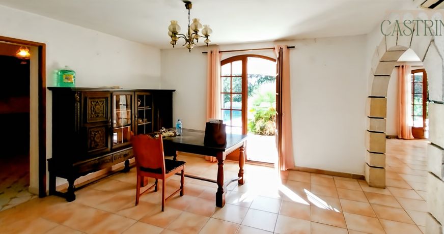 vente Maison Castries