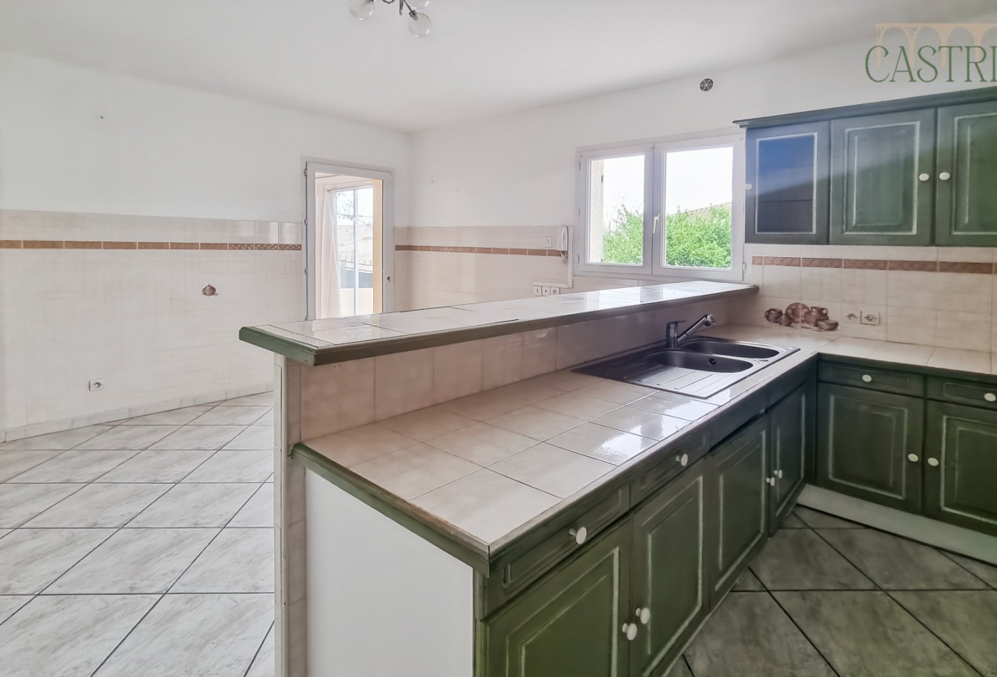 location Maison Castries - Photo 8