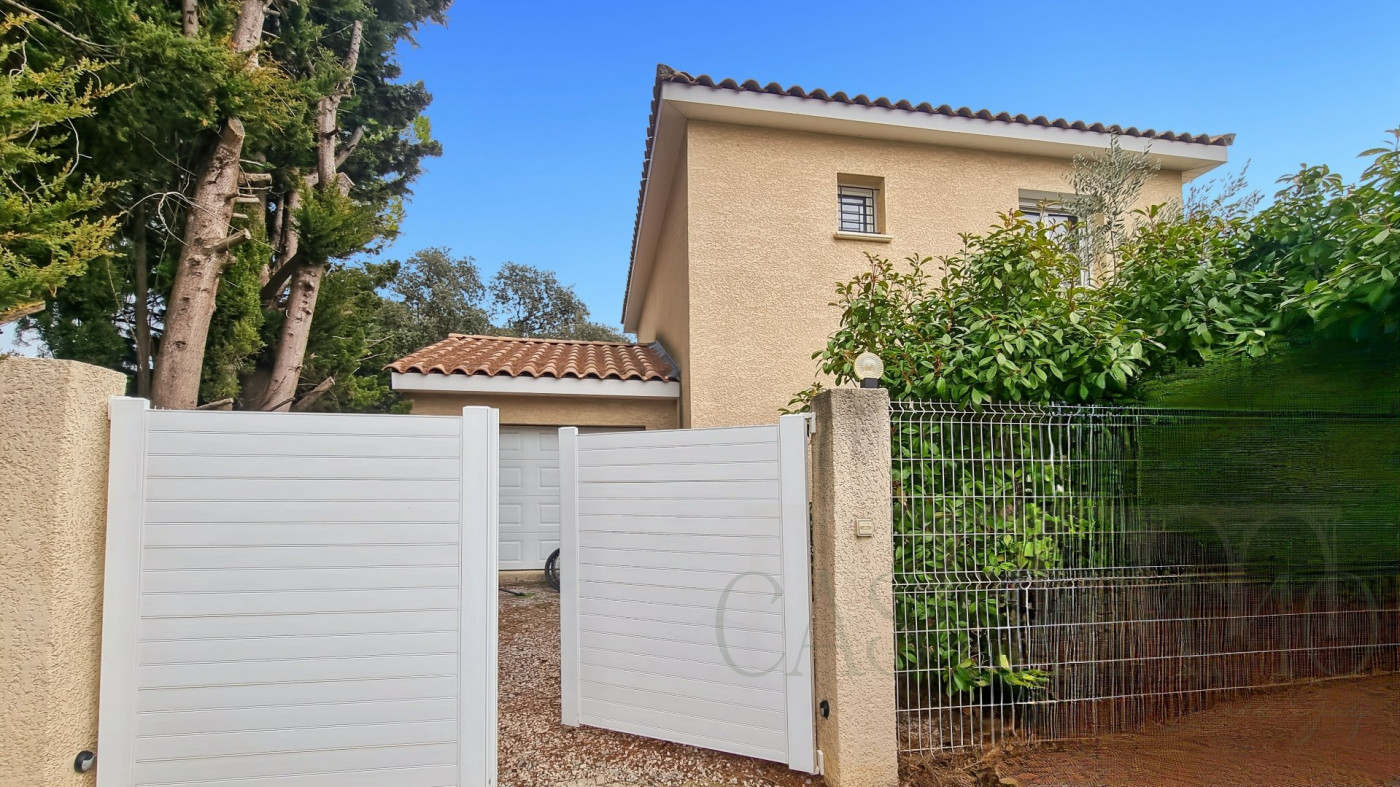 location Maison Castries - Photo 1