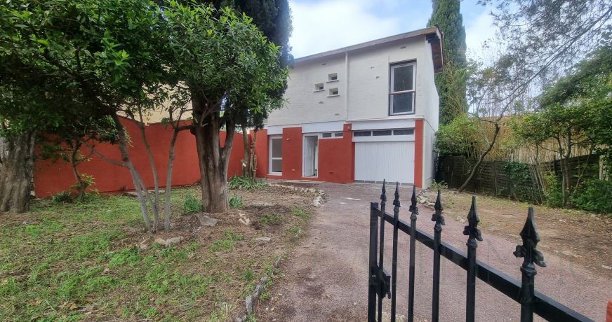 location Maison Castries