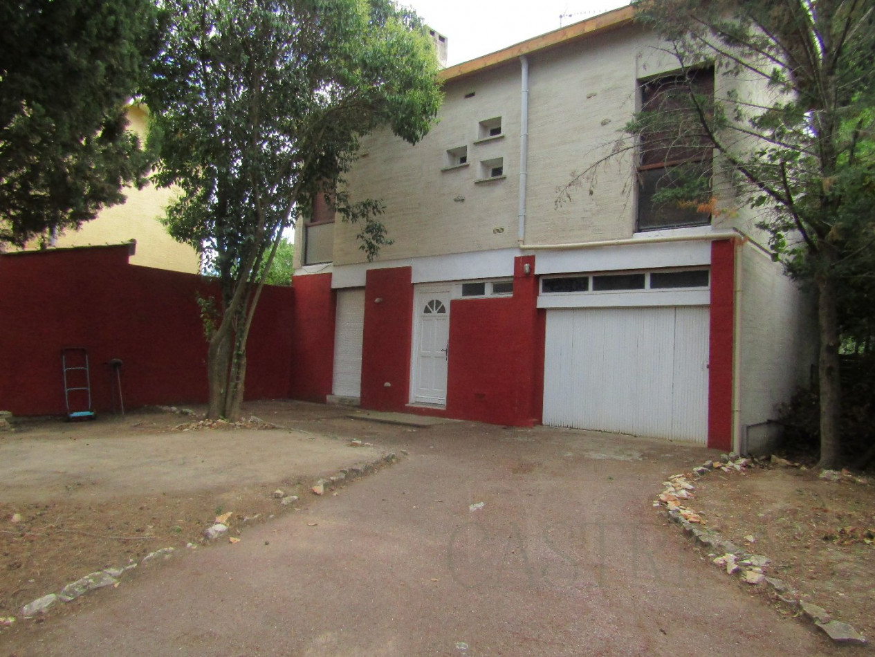 location Maison Castries - Photo 1