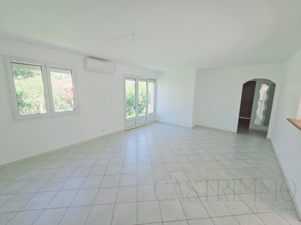 vente Maison Saint Bres - Photo 2