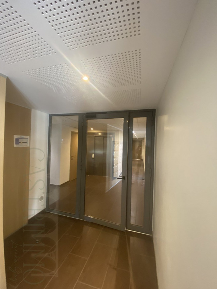 vente Appartement en résidence Castelnau Le Lez - Photo 2