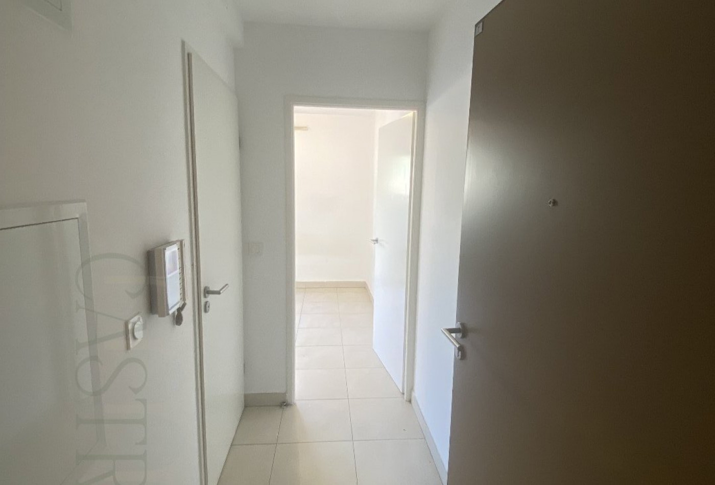 vente Appartement en résidence Castelnau Le Lez - Photo 3