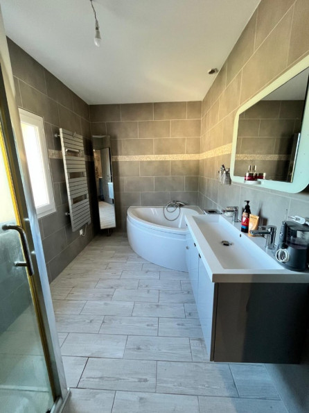 vente Maison Saint Drezery - Photo 8