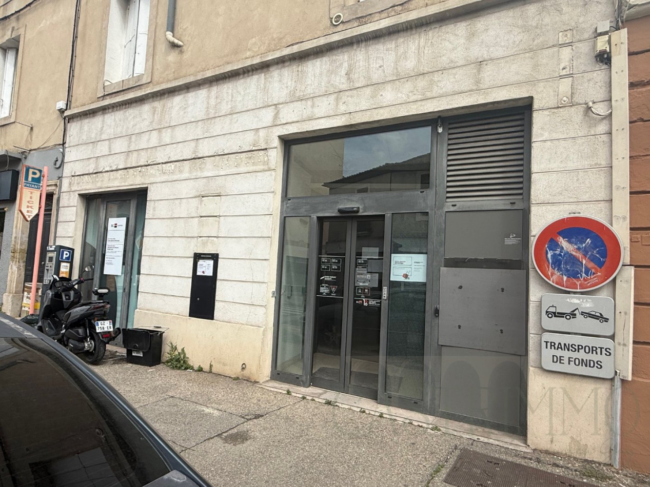 location Bureau Lunel - Photo 1