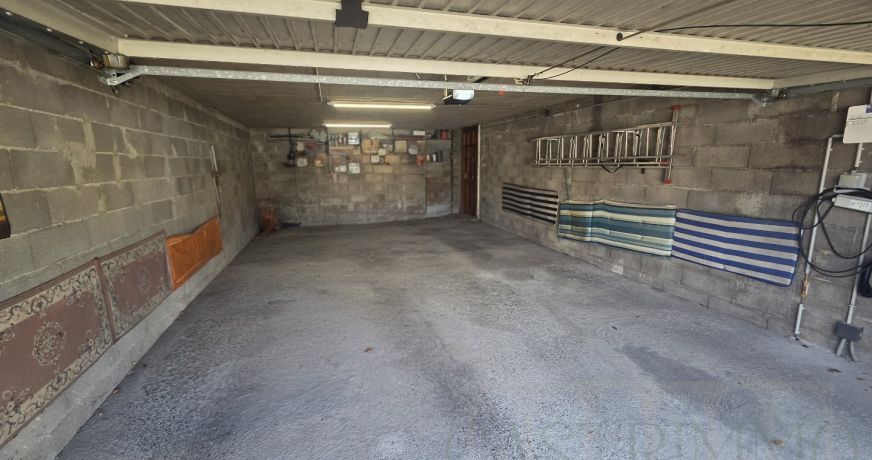 vente Garage Saint Bres