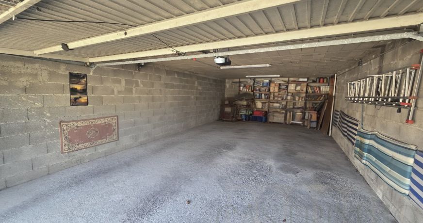 vente Garage Saint Bres