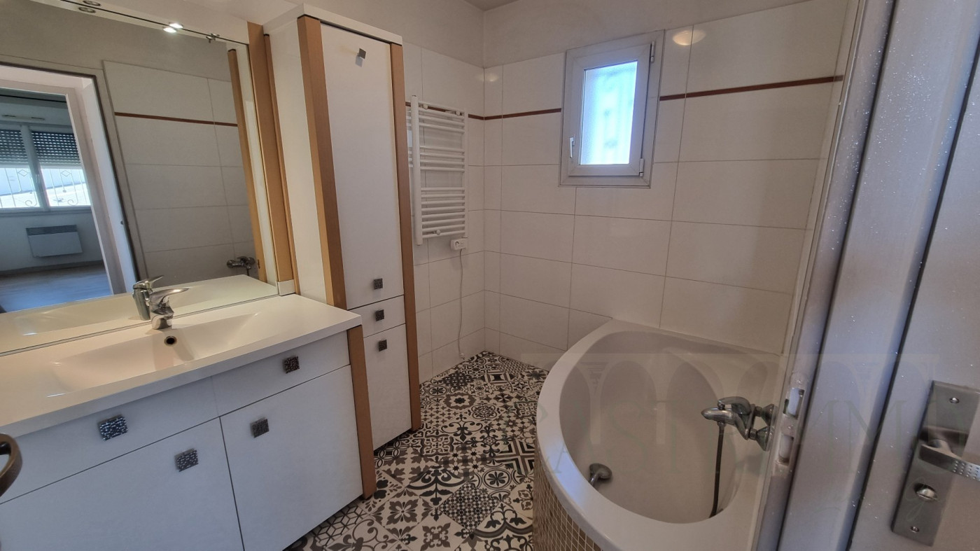 location Ateliers et bureaux Vendargues - Photo 9