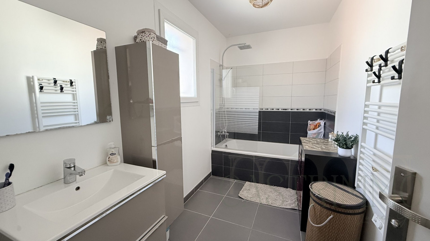 vente Maison Restinclieres - Photo 8