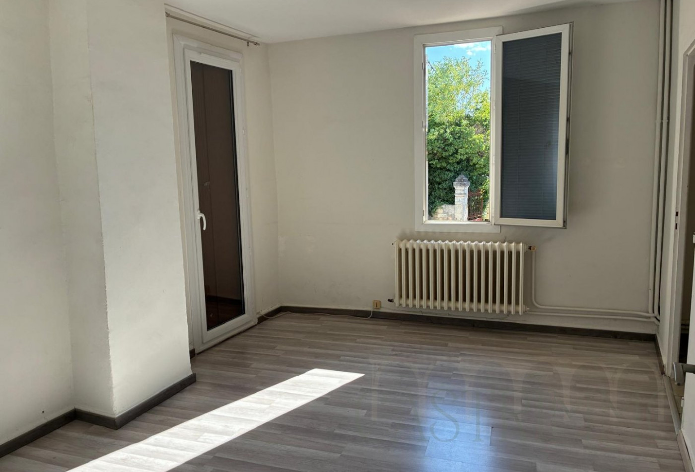 location Maison de village Saint Drezery - Photo 4