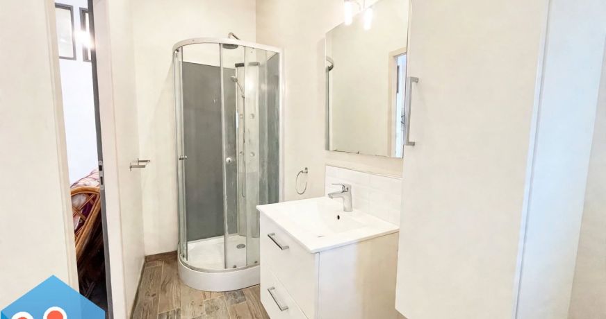 vente Maison de ville Saint Genies De Fontedit