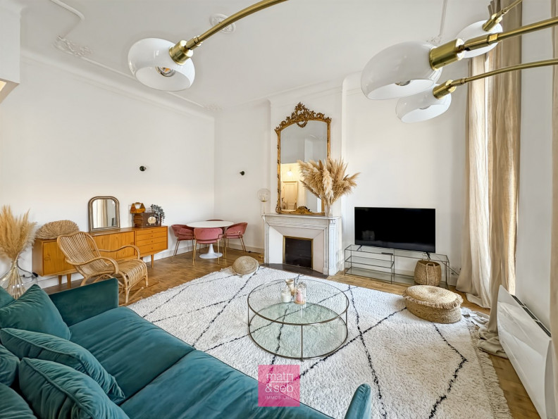 vente Appartement Marseille 1er Arrondissement - Photo 1