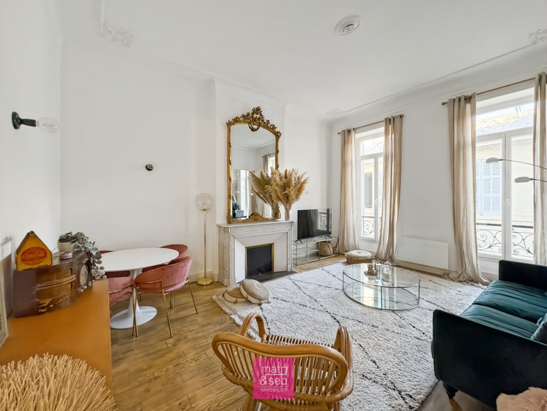 vente Appartement Marseille 1er Arrondissement - Photo 3