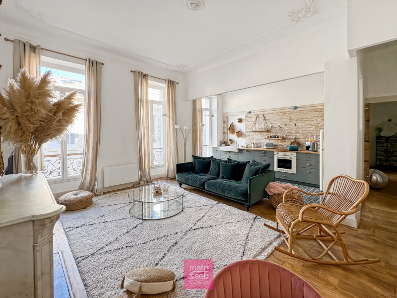 vente Appartement Marseille 6eme Arrondissement - Photo 2