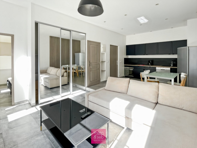 vente Appartement Marseille 6eme Arrondissement - Photo 1