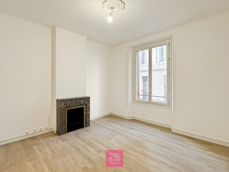 vente Appartement Marseille 5eme Arrondissement - Photo 2