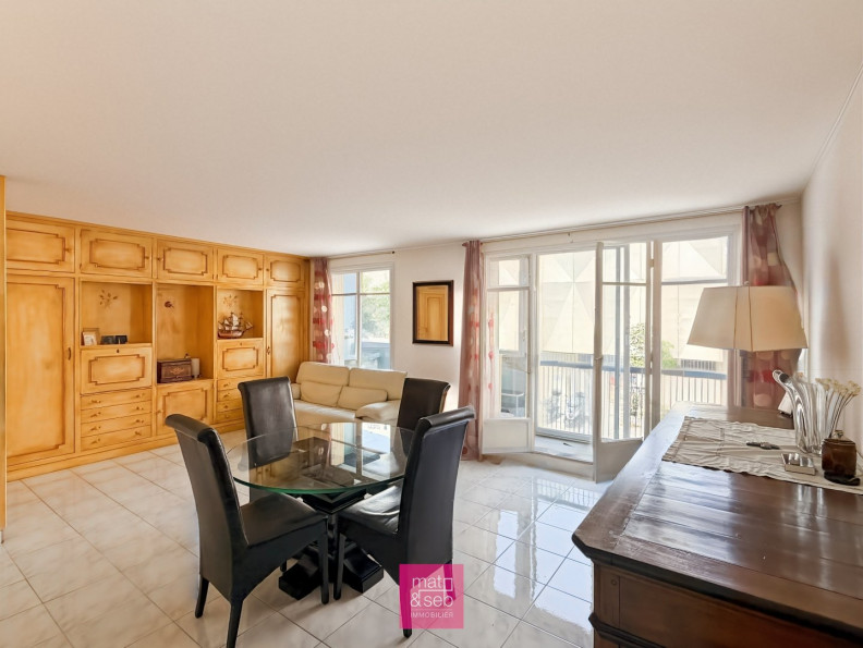 vente Appartement Marseille 5eme Arrondissement - Photo 2