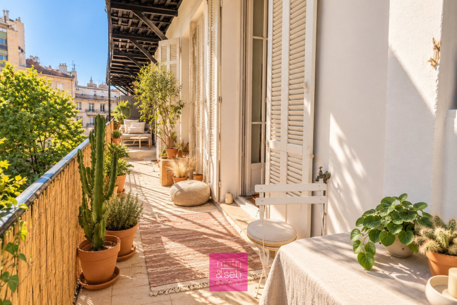 vente Appartement Marseille 6eme Arrondissement - Photo 2