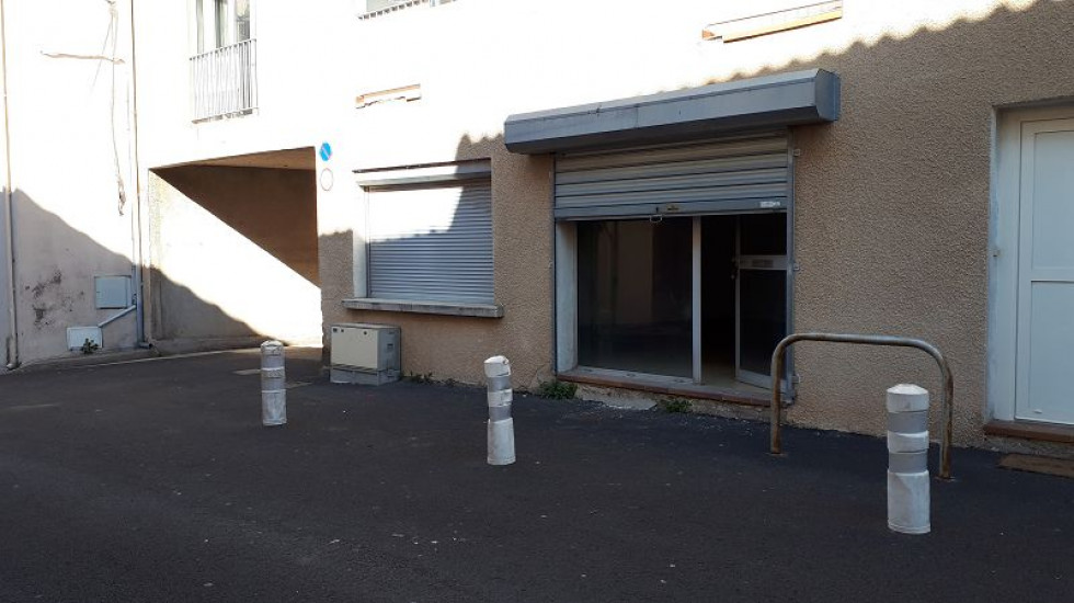 location Local commercial Agde - Photo 1
