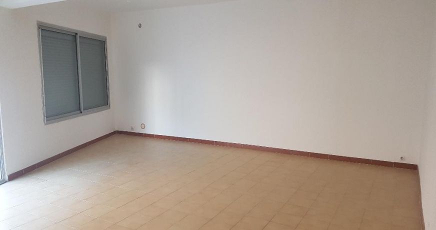 location Local commercial Agde