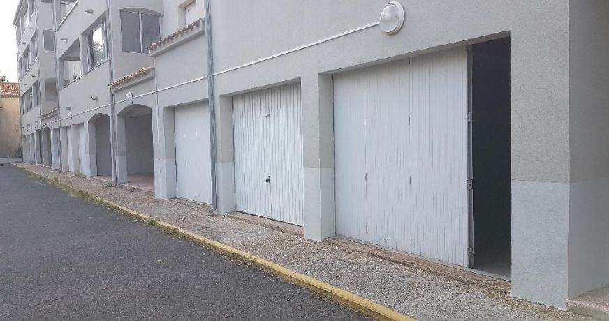 location Parking intérieur Agde