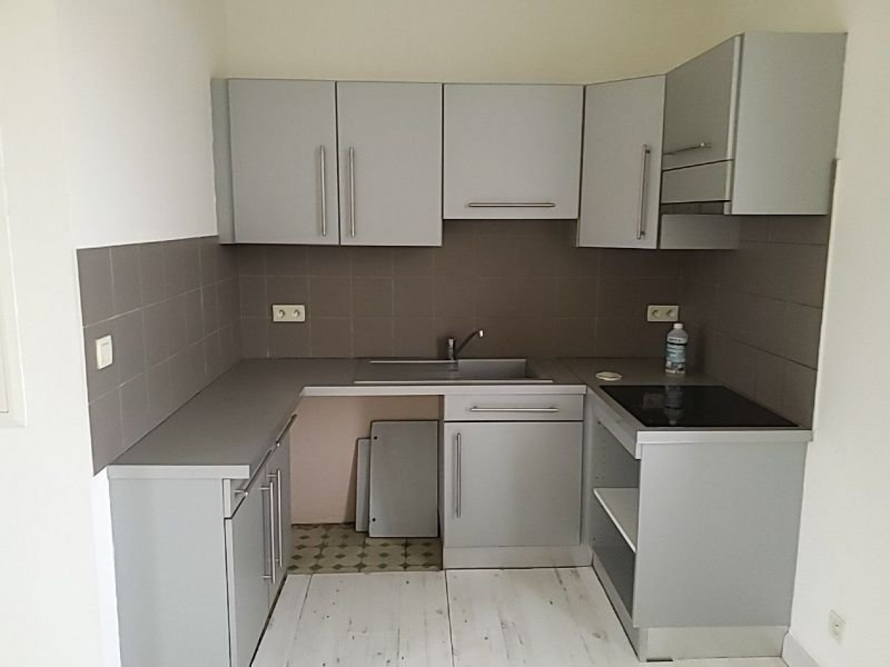 location Appartement Bessan - Photo 1