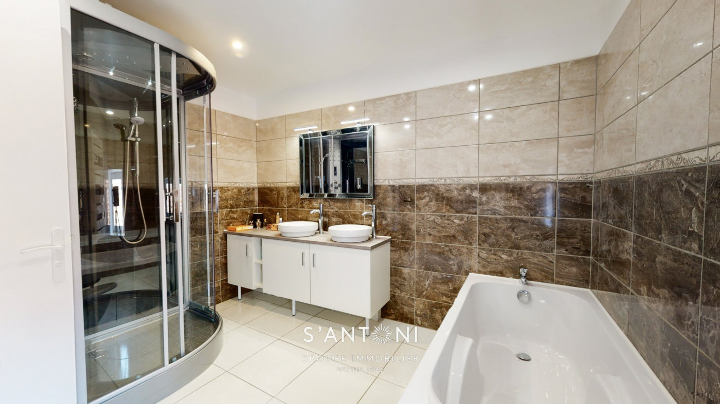 vente Maison Bessan - Photo 9