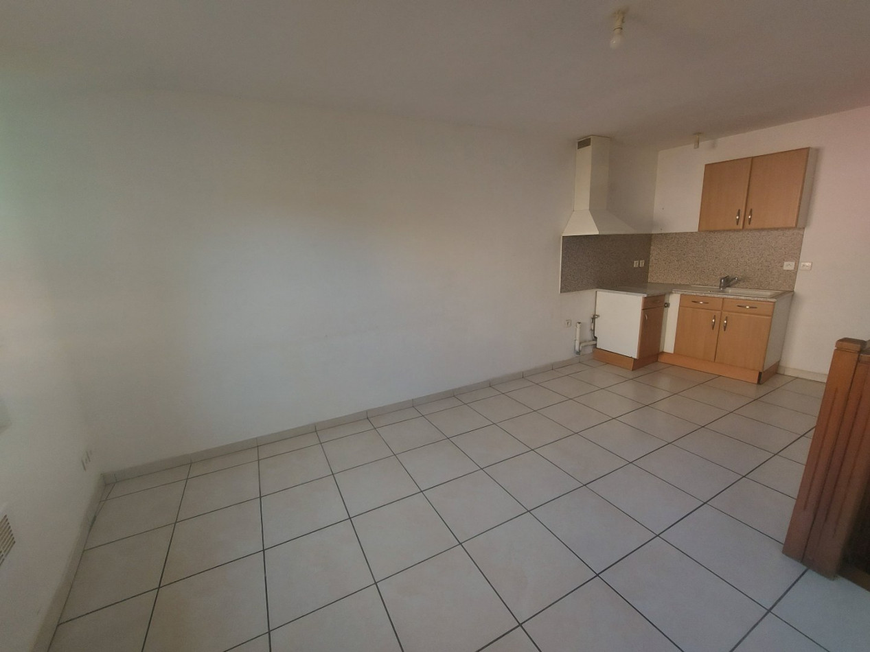location Appartement Bessan - Photo 1