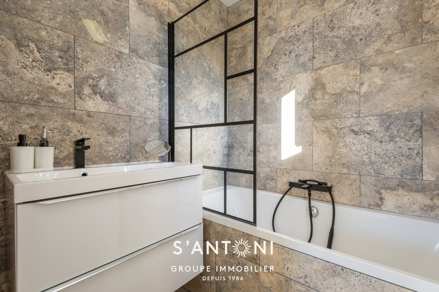 vente Maison Bessan - Photo 15