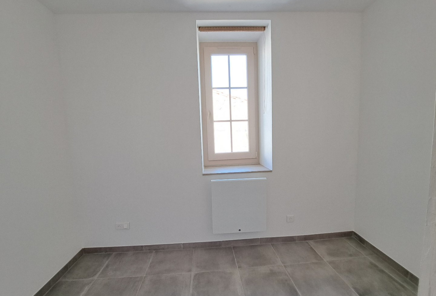 location Maison Valros - Photo 10