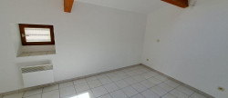 location Appartement Bessan
