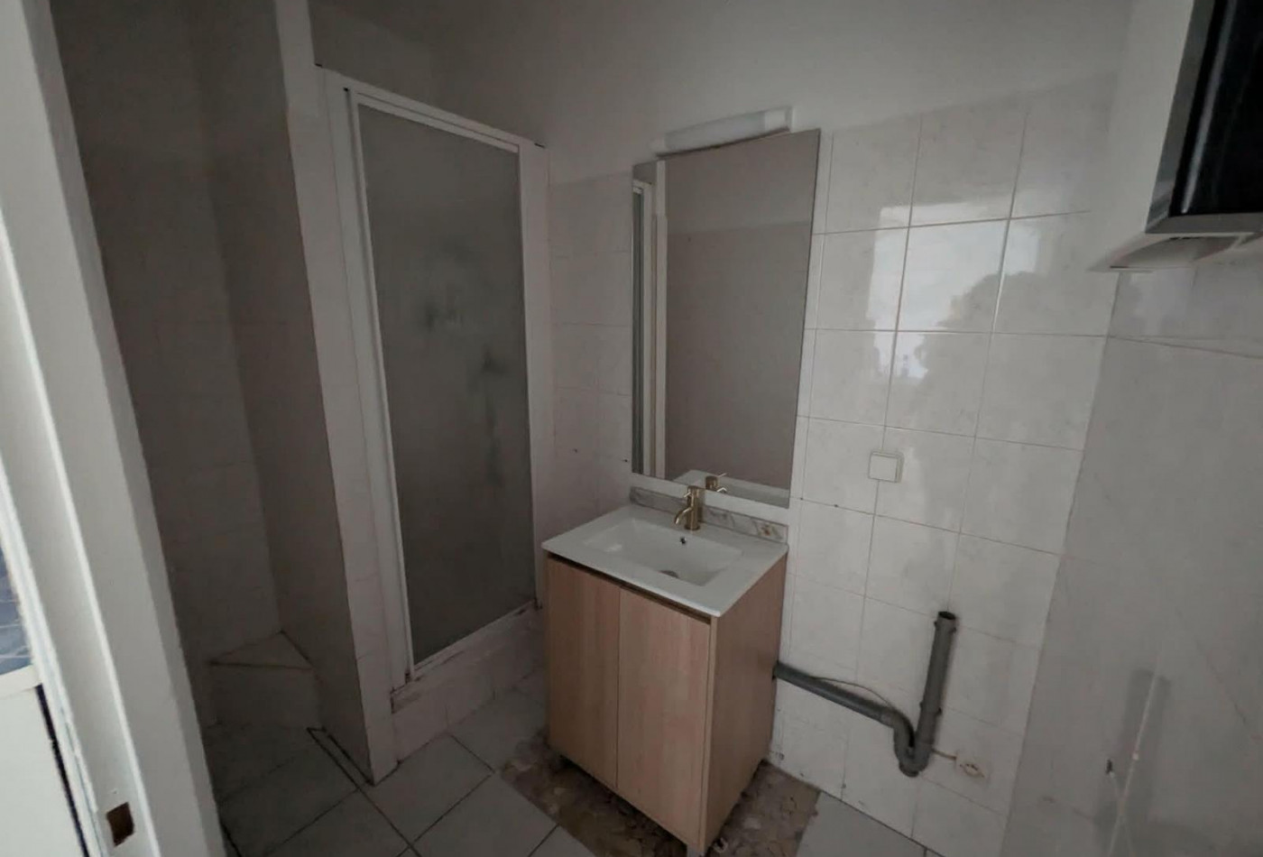 location Appartement Vias - Photo 4