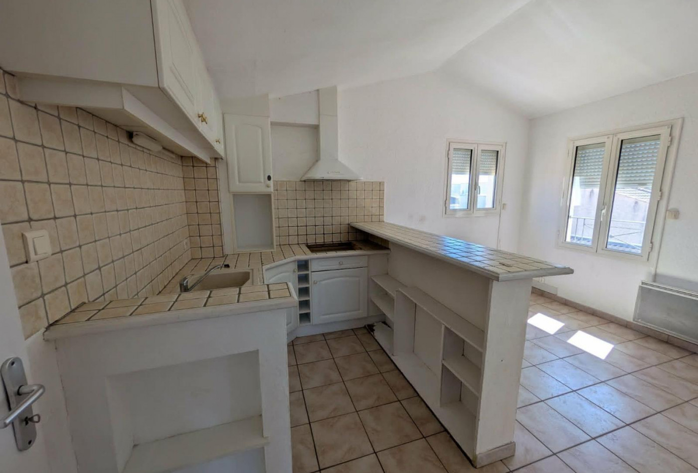 location Appartement Vias - Photo 1
