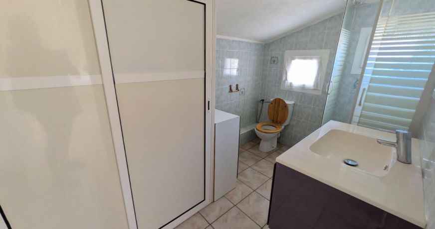 location Appartement Vias