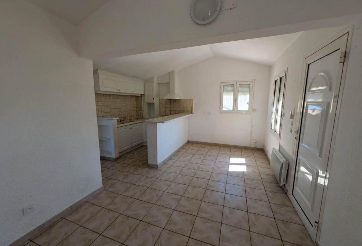 location Appartement Vias - Photo 2
