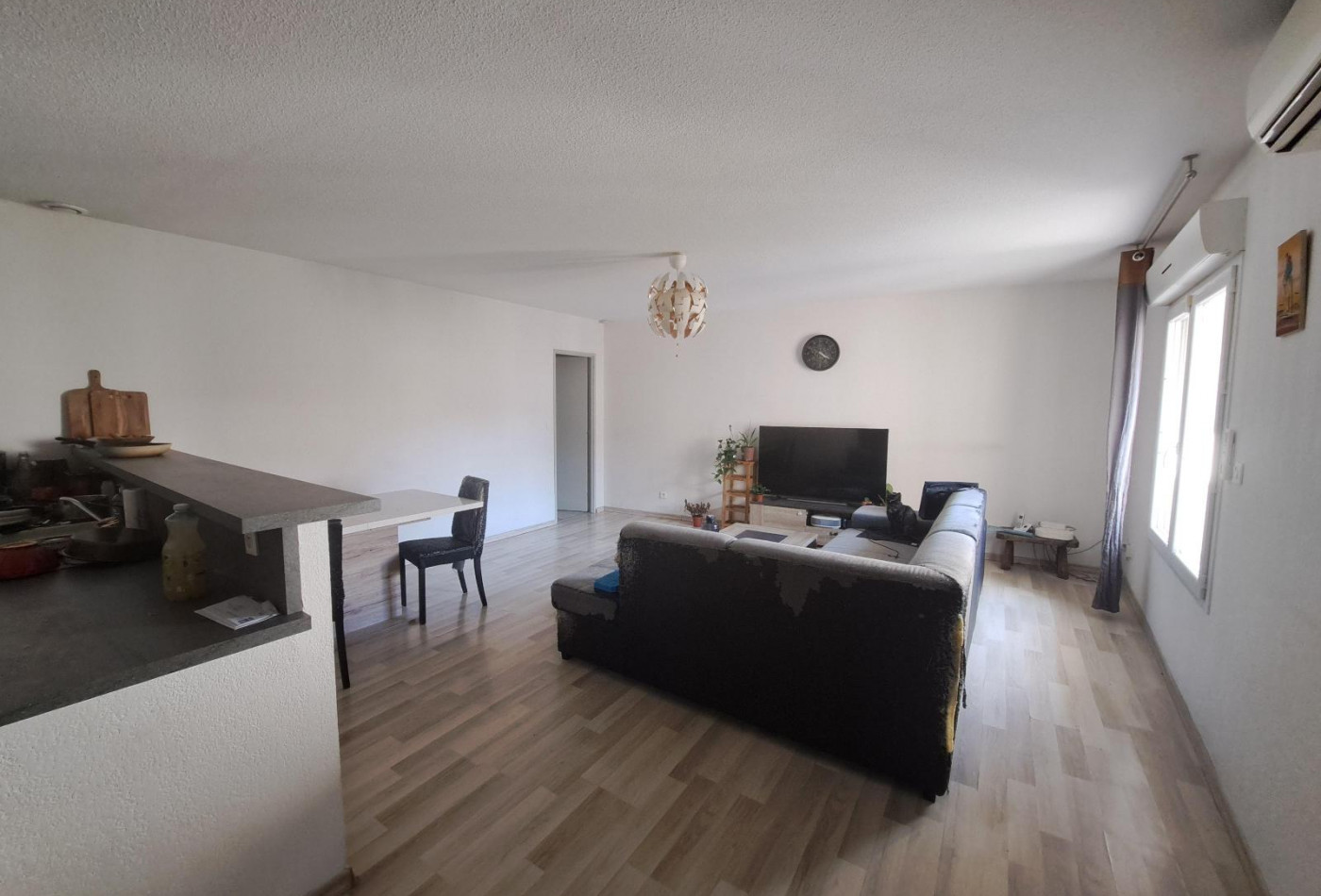 location Appartement Bessan - Photo 1