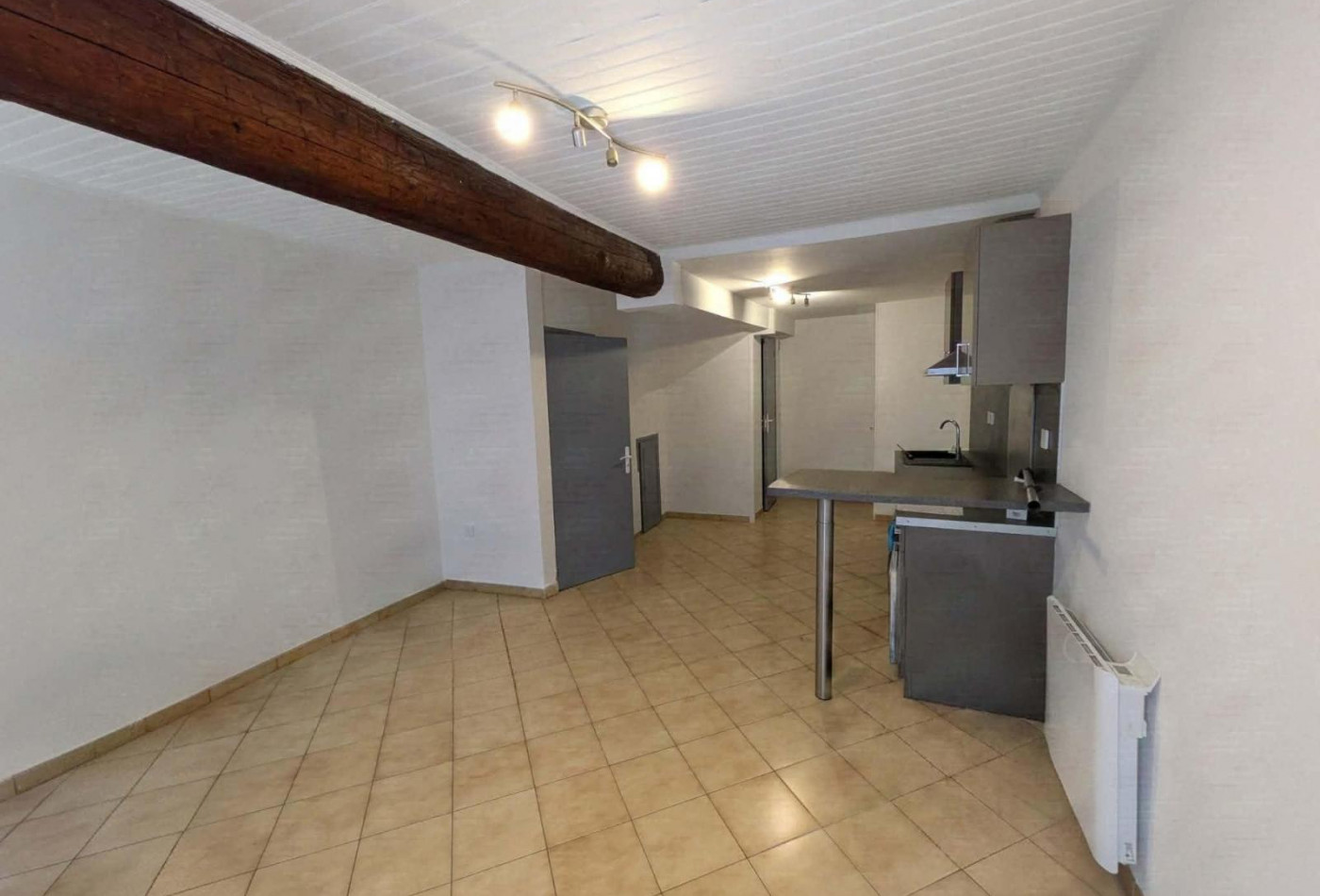 location Maison Bessan - Photo 3