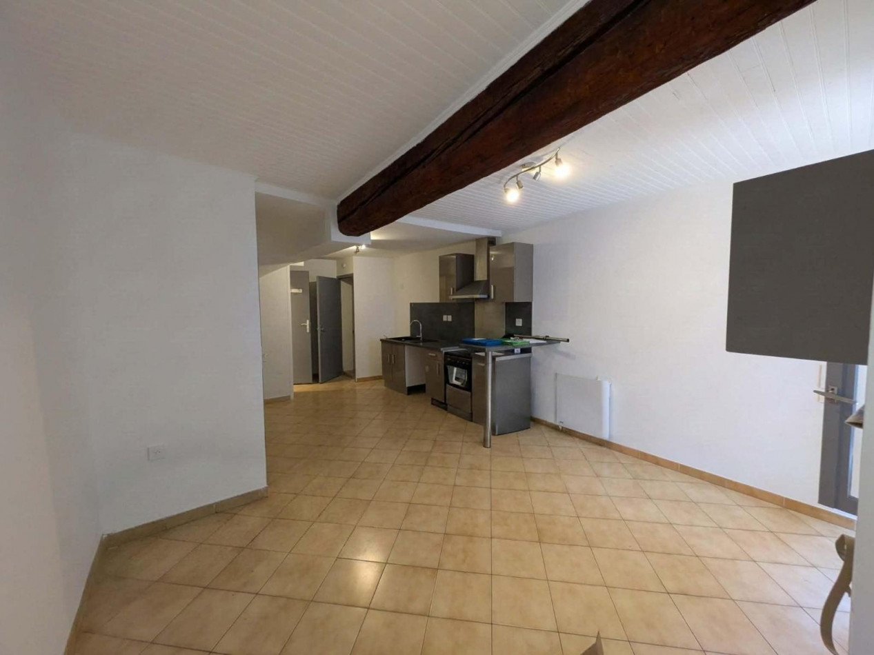 location Maison Bessan - Photo 2
