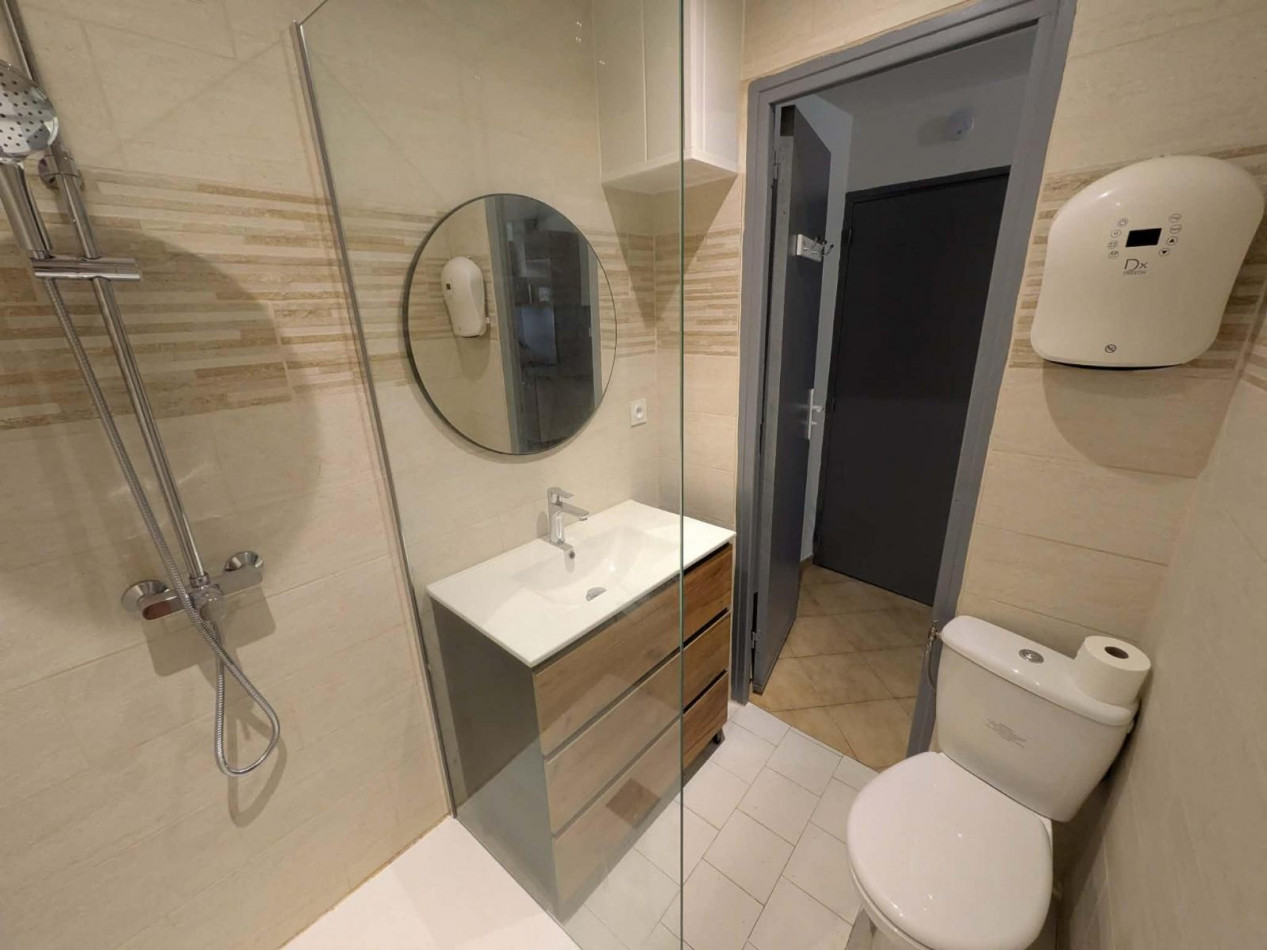 location Maison Bessan - Photo 2