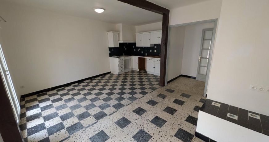 location Appartement Bessan