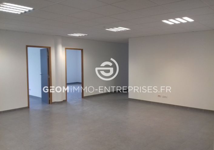 A louer Ateliers et bureaux Martigues | R�f 34689319 - Geomimmo