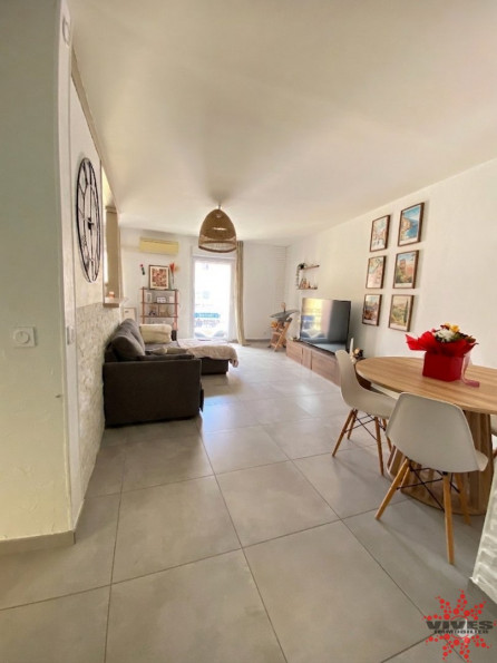 vente Maison Lespignan - Photo 1